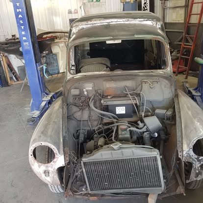 55564231_2230431617205166_2249022056471461888_n